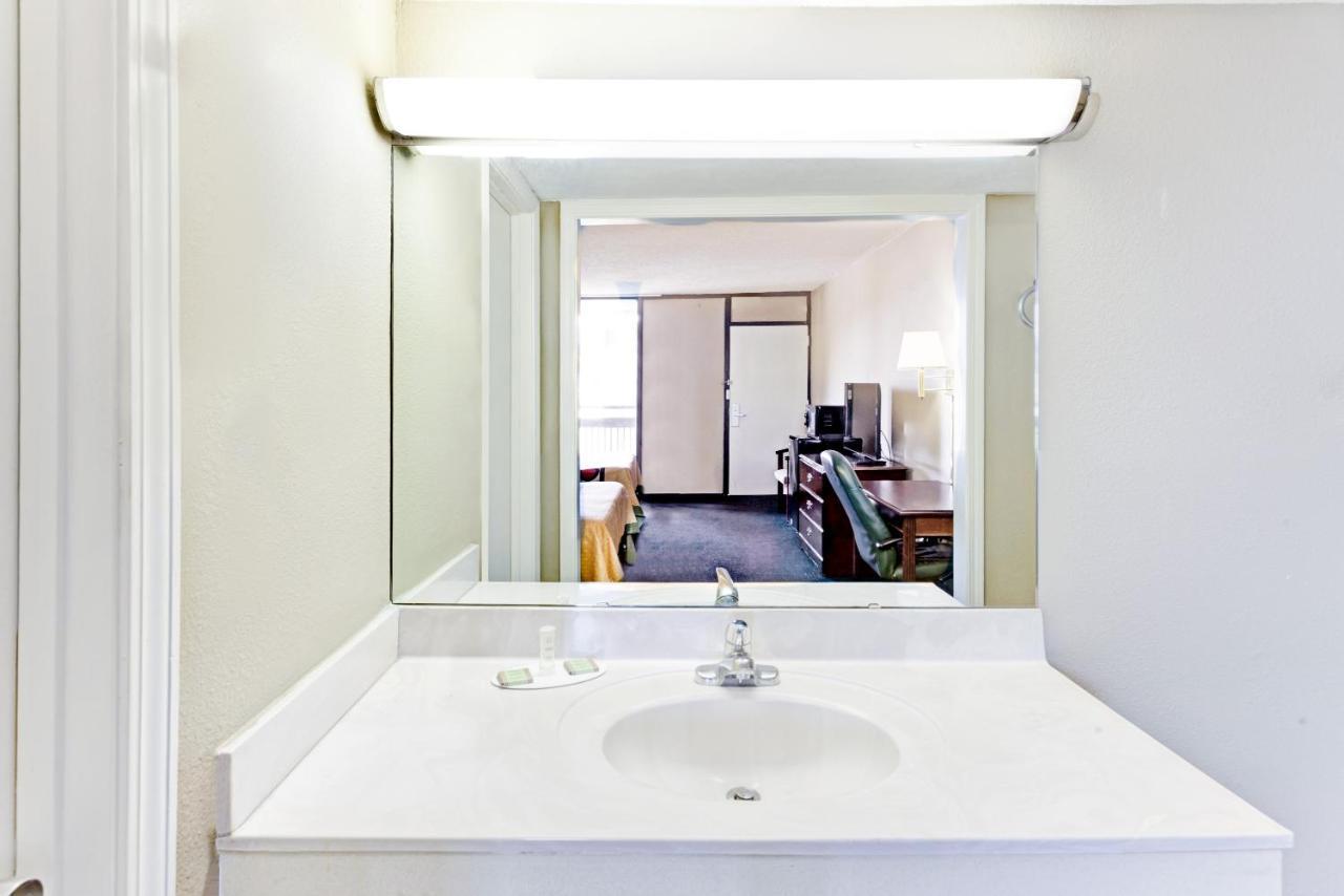 Super Inn & Suites Carrollton Zewnętrze zdjęcie